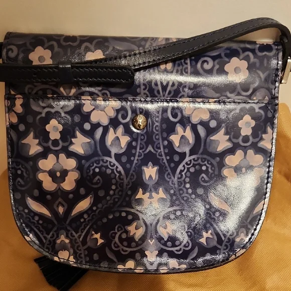Patricia Nash Navy and Cream Floral Crossbody Bag - Picture 6 of 6